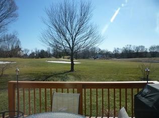 21 Sand Trap Dr, Royersford, PA 19468