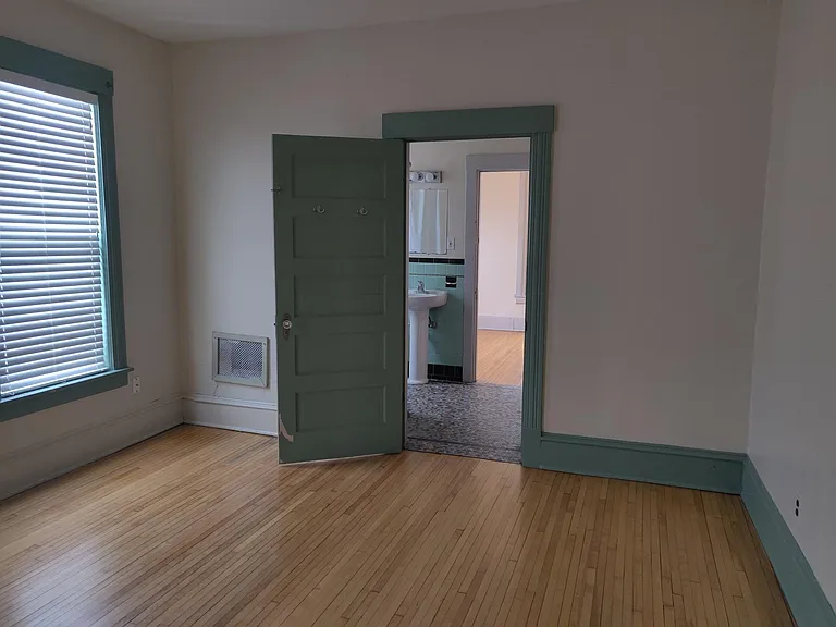 406 8th Ave SE #406 — Photo 14