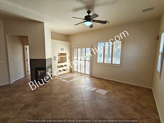 4th image of 1441 W Carmel Pointe Dr