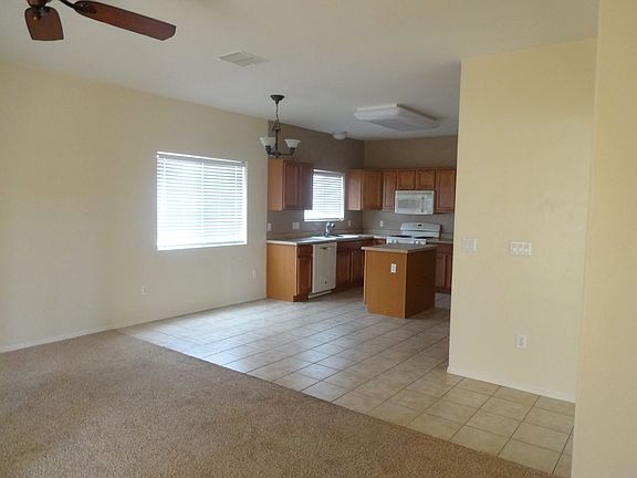3rd image of 11561 W Stone Hearth St