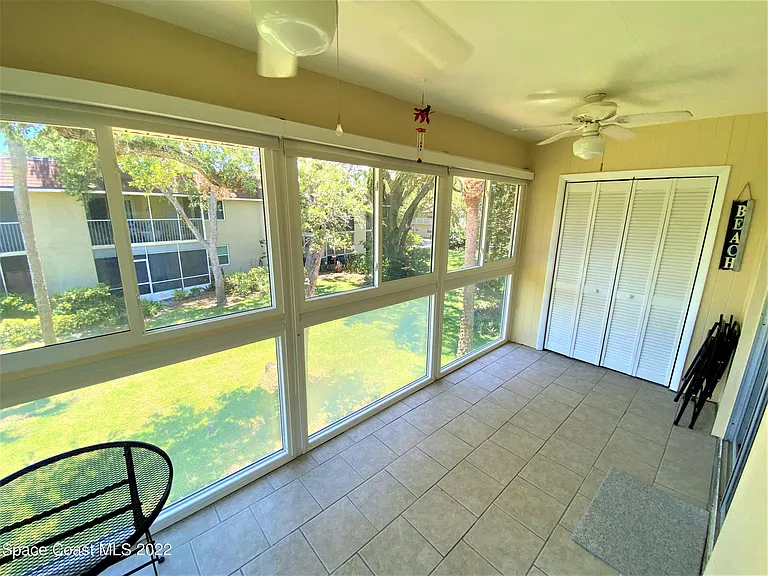 141 Aquarius Way #14-F — Photo 12