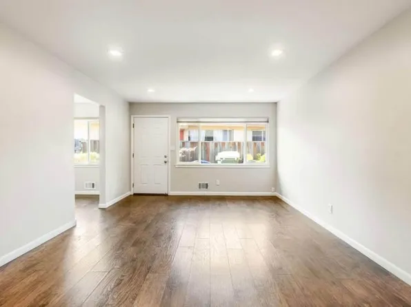 (undisclosed Address), Sunnyvale, CA 94085