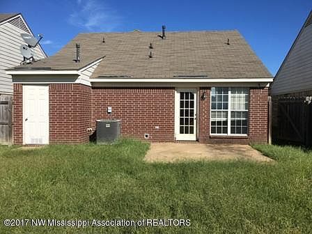 5th image of 5623 Casey Ln