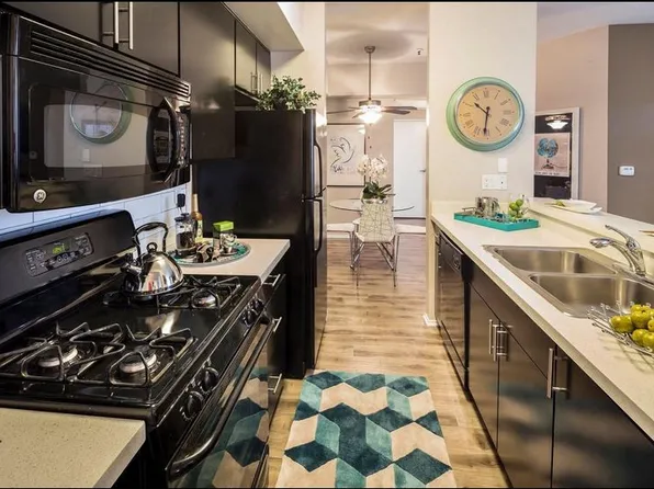 Fuller-Martel Apartments