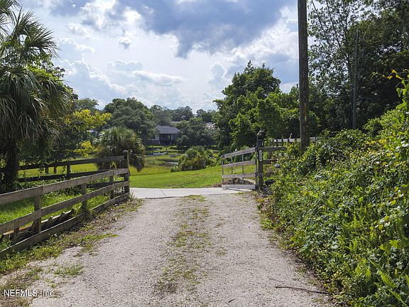 3rd image of 3890 NOVALINE Lane S