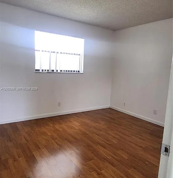 500 NE 2nd St #213 — Photo 14