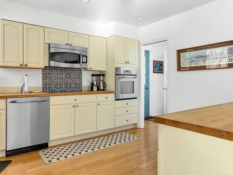 485 Pine Rd — Photo 11