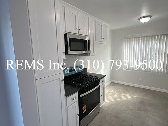 5th image of 1139 Raymond Ave APT 1