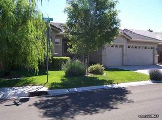 300 Lahinch Ct, Dayton, NV 89403
