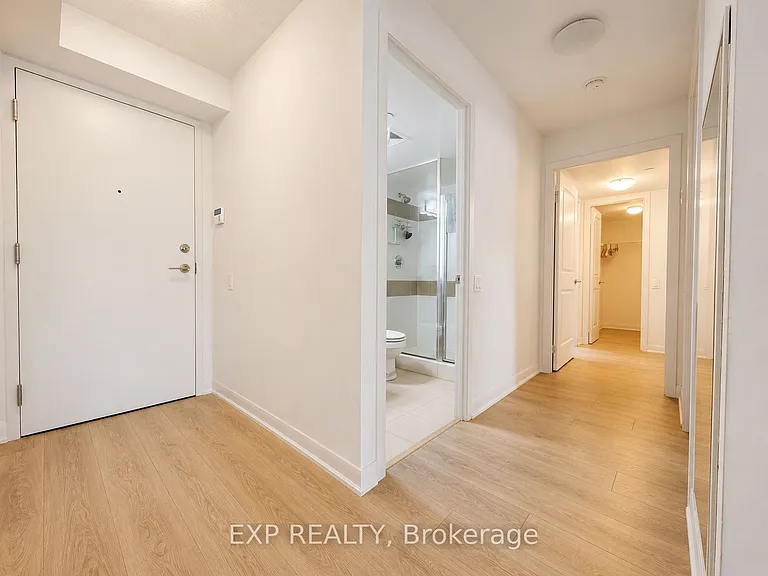 5162 Yonge St #Townhouse 10 — Photo 16