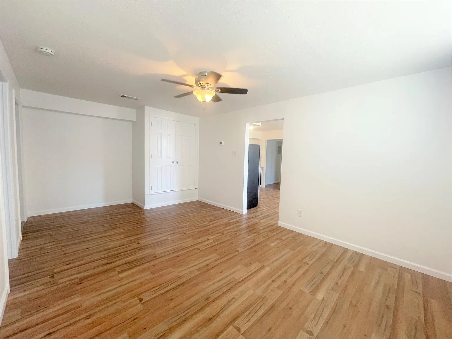 2 bed, 1150 sqft, $1,100 — Photo 3