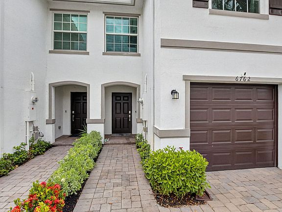 3rd image of 6762 Broadwater Lane