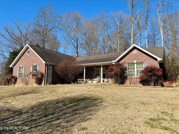 349 Fallen Oak Cir, Seymour, TN 37865