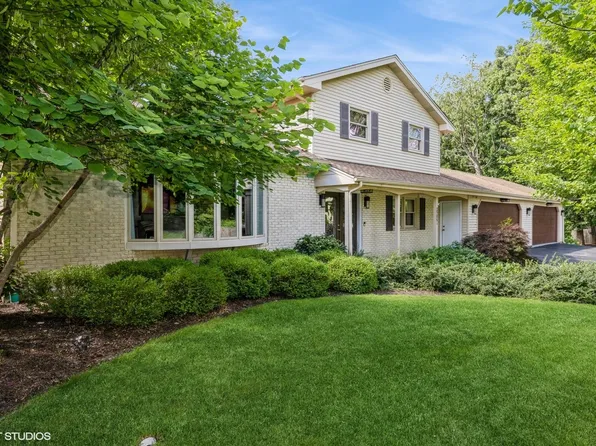 25861 N State Route 59 Rd, Barrington, IL 60010