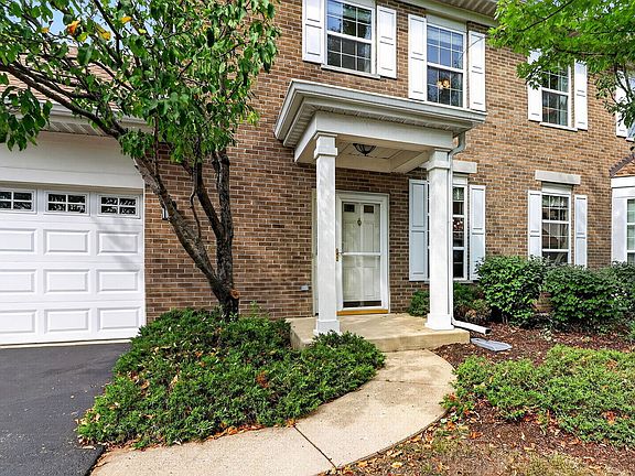 2nd image of 611 Dunhill Ln