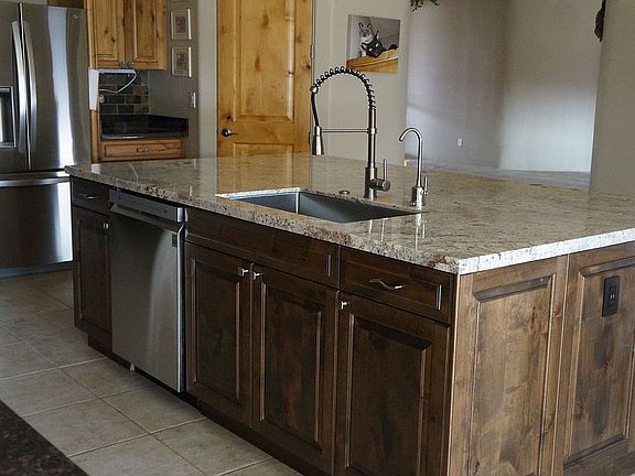New dishwasher in island