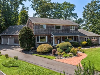 6 Vingut Lane, Setauket, NY, 11733