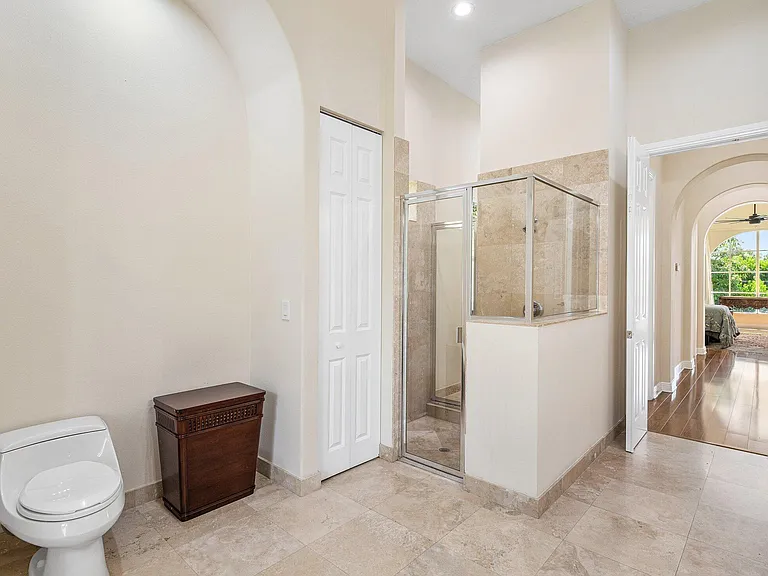 3381 Lago De Talavera — Photo 36