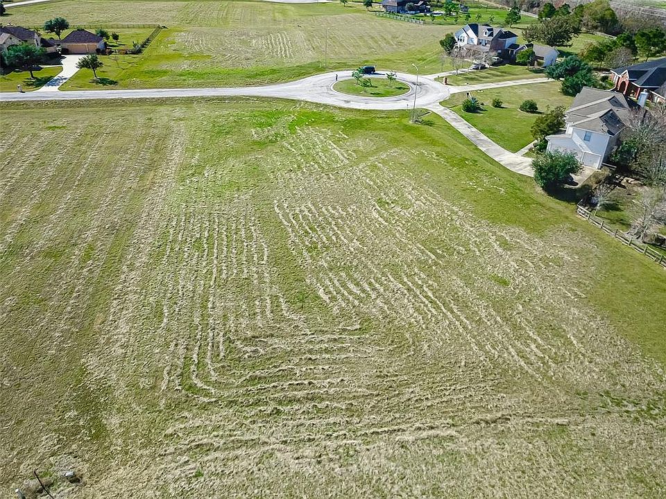 1st image of 6622 Lake Point Cir