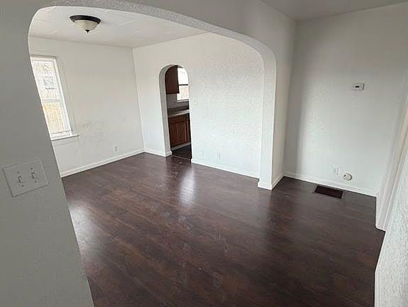 4th image of 505 Broadway