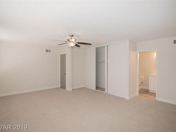 3rd image of 4784 Monaco Rd