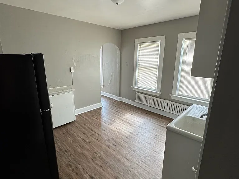 3052 N Buffum St #4 — Photo 2