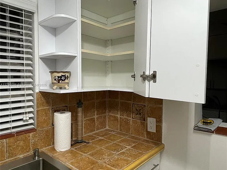 63 NW 51st Ave #63 — Photo 17
