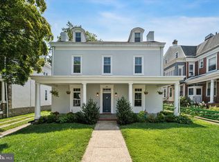 421 Green Ln, Philadelphia, PA
