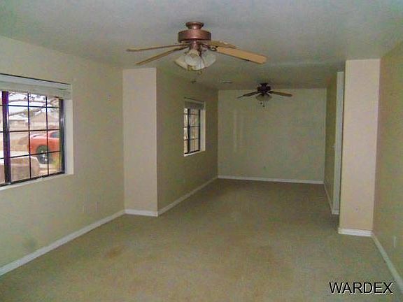 4th image of 2099 E Pescador Dr