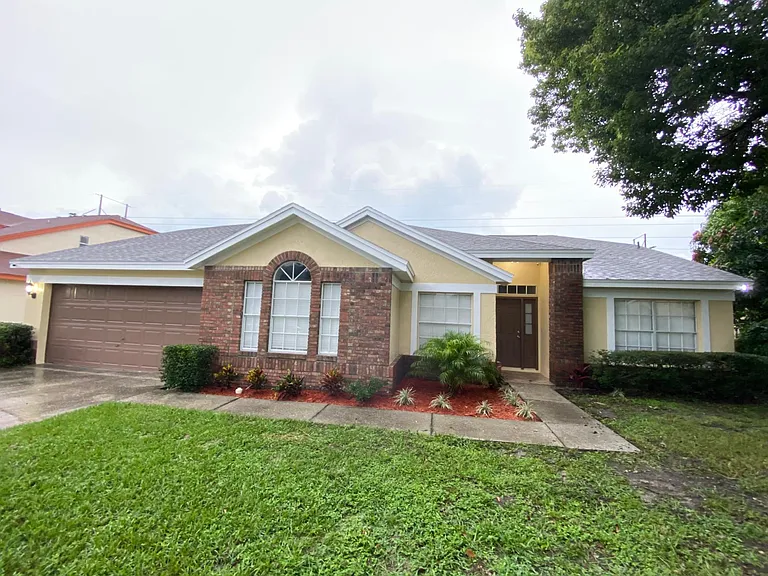5409 Red Bone Ln — Photo 17