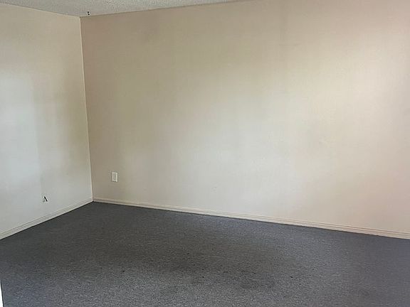 5th image of 6015 Jenny Lind Pl #5