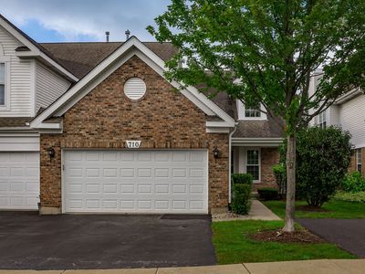 710 Citadel Dr, Westmont, IL, 60559
