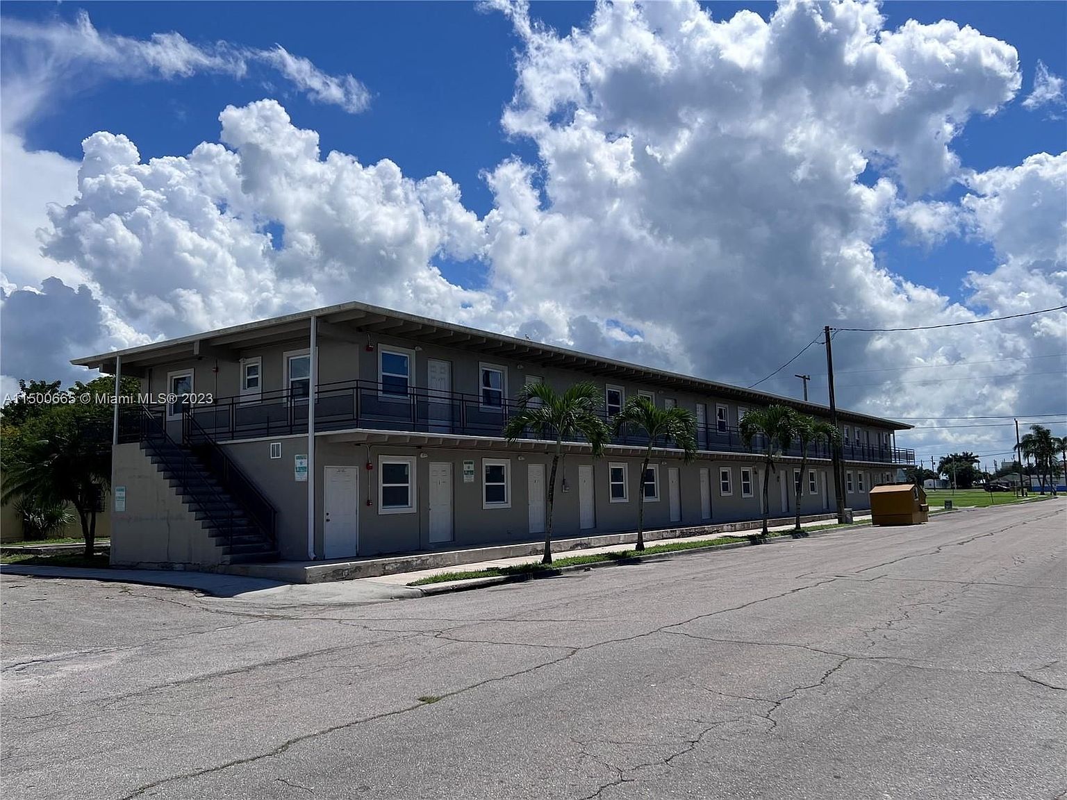 354 Rardin Ave 18, Pahokee, FL 33476 Zillow