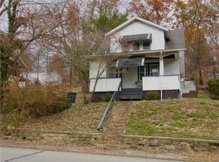 225 Harrison Ave, Jeannette, PA 15644