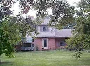 7439 Frederick East Dr E, Indianapolis, IN 46260