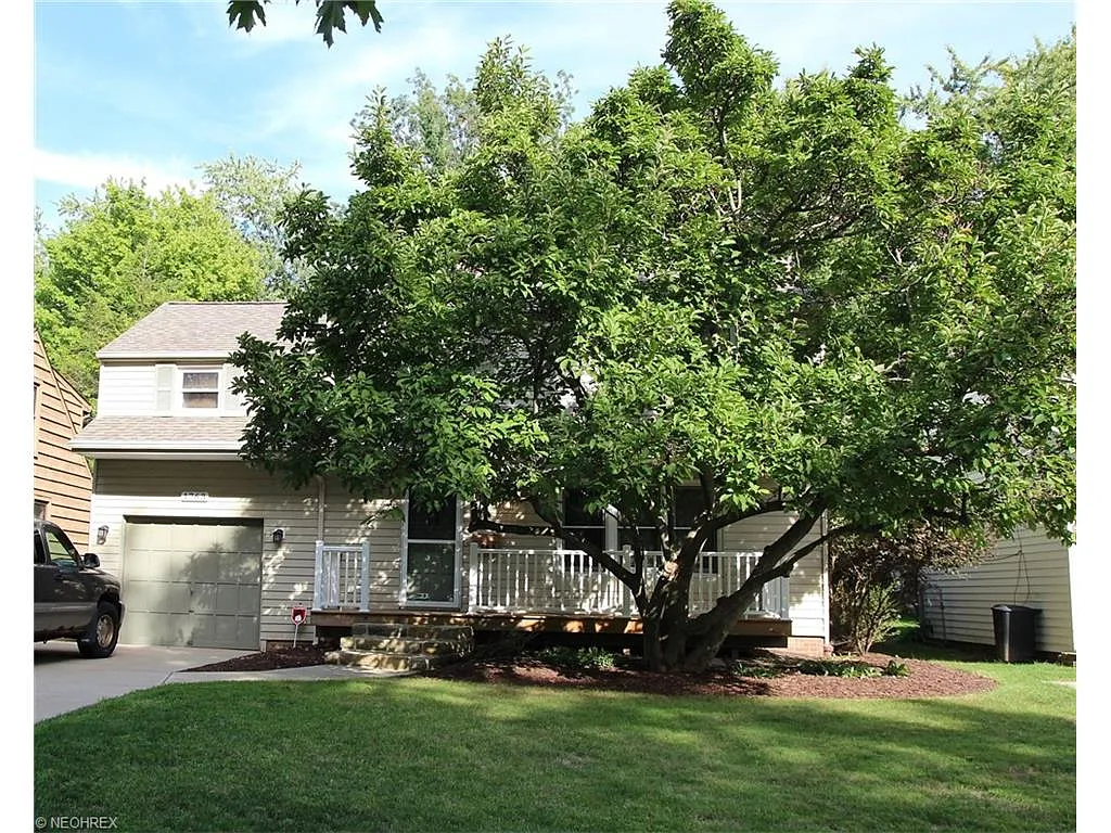 1763 Edgefield Rd photo 1