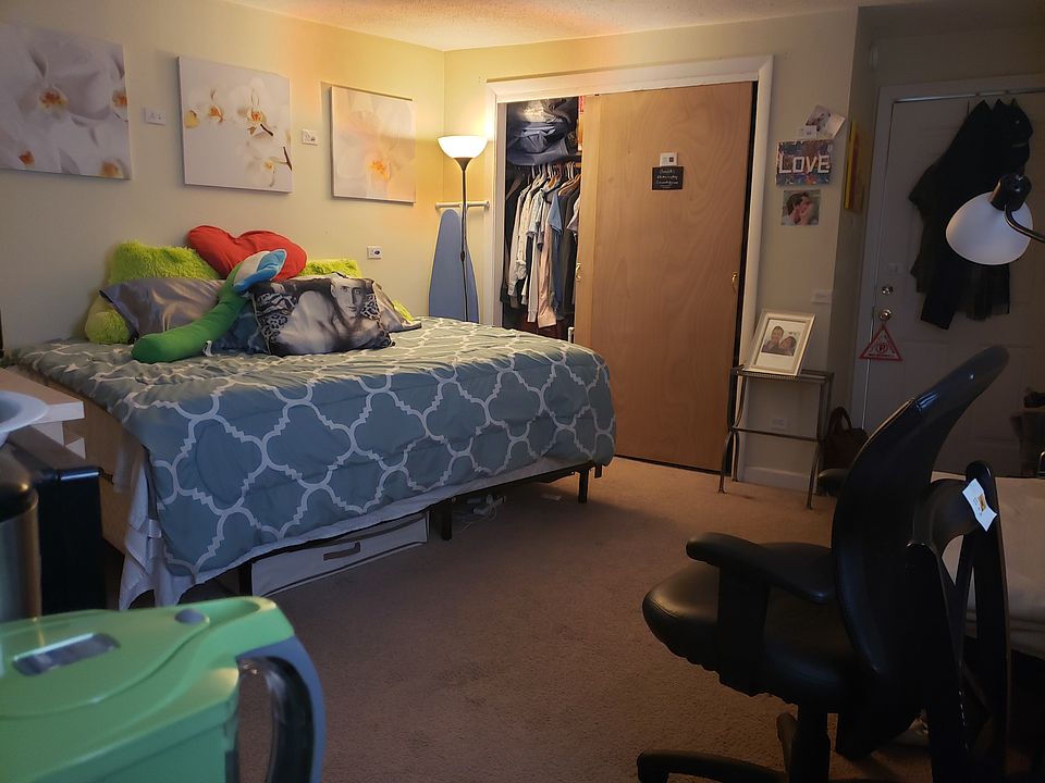 2nd image of 235 Harrison Ave #8