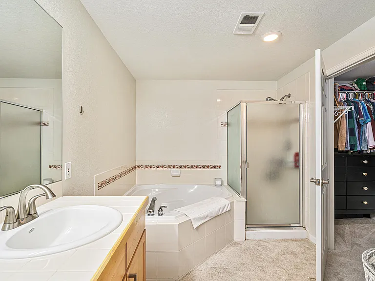 1767 N Pearl St #308 — Photo 22
