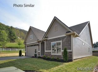 87 Burlington Ln, Fletcher, NC 28732