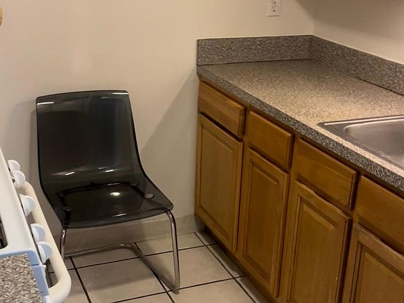 3rd image of 2169 Clinton Ave #2