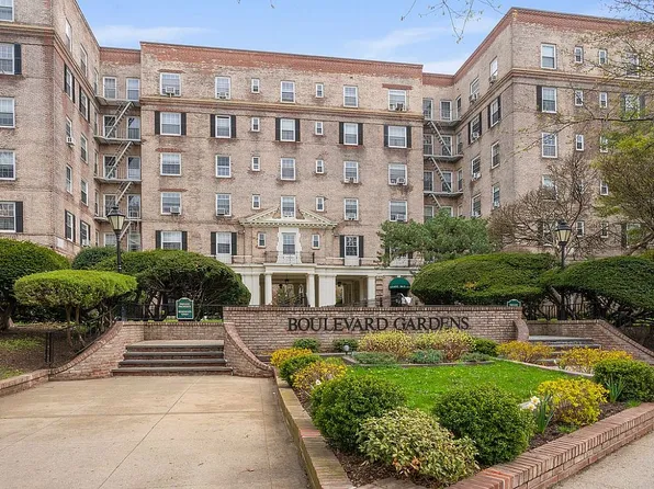 51-40 30th Ave APT 4H, Queens, NY 11377