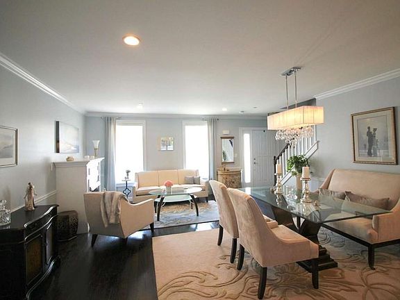 4th image of 11 Middlewood Dr