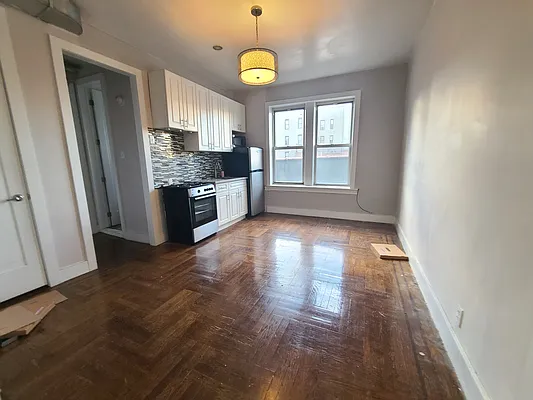 Rented by Cheskel Meisels, LREB | media 13