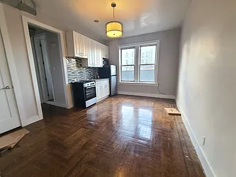 Rented by Cheskel Meisels, LREB