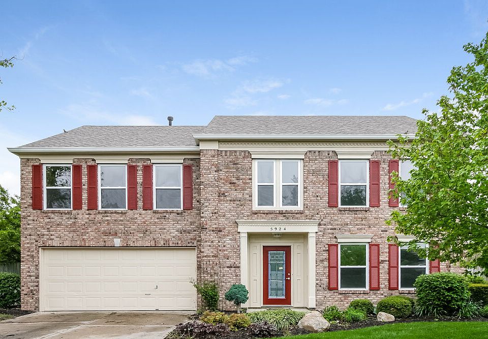 1st image of 5924 N Rockingham Ln