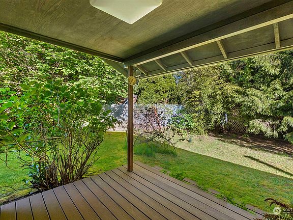 4th image of 4415 Juli Court SE