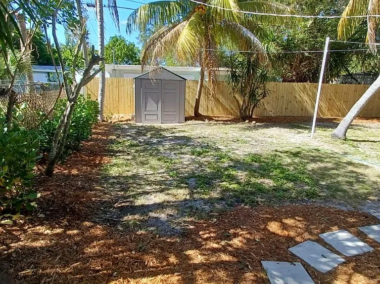 3809 Periwinkle Ln — Photo 6