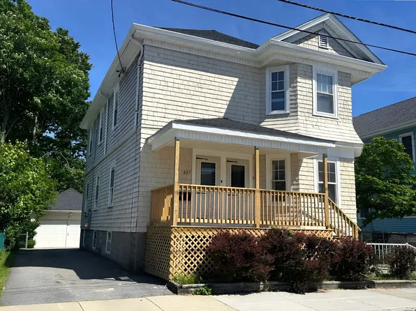 435-437 Stetson St, Fall River, MA 02720