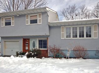 20 S Heathcote Ave, Edison, NJ 08817