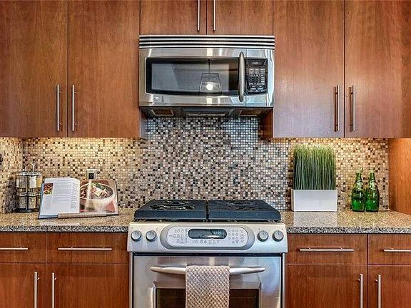 5th image of 701 N 3rd Ave SW #204